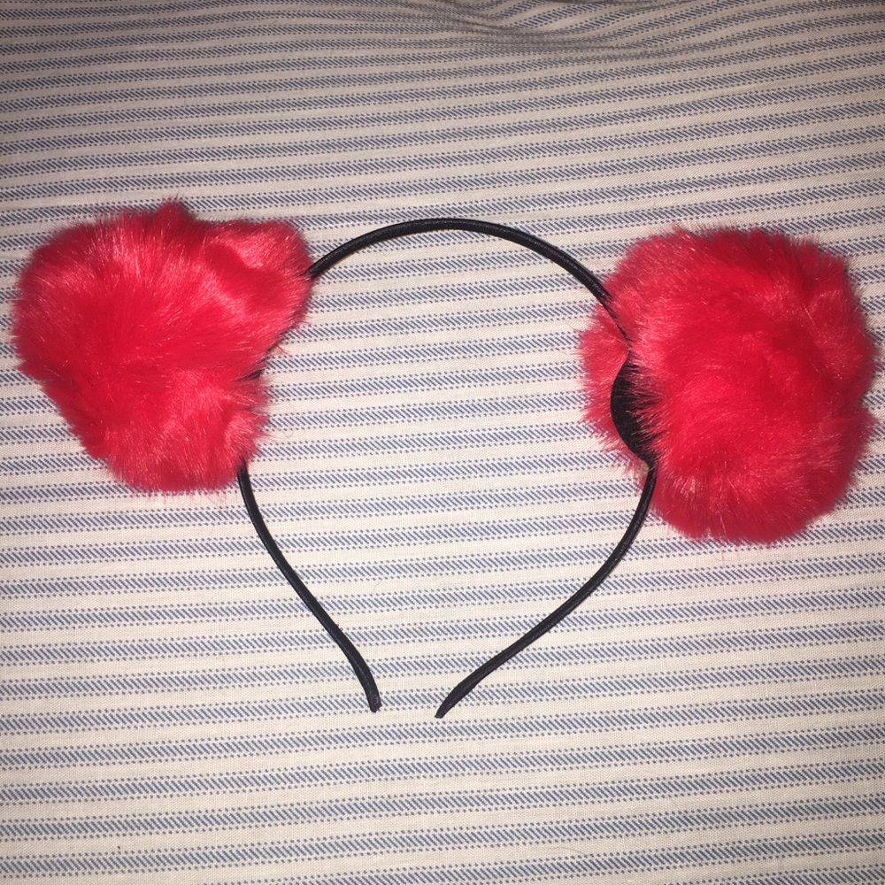 iHeartRaves Pom Pom headband